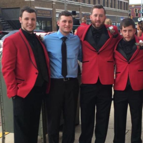 Meet your Posher, Dylan - Picture 1 of 1