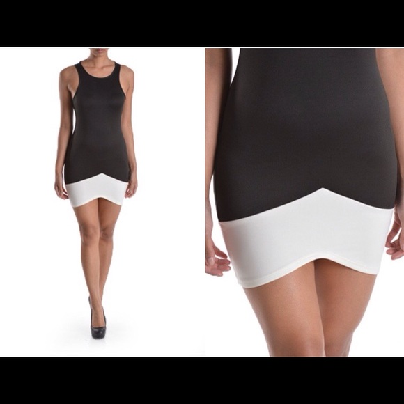 Black contrast hem body-con dress - Picture 7 of 8