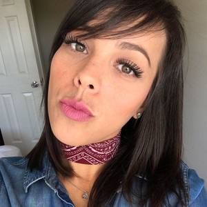 Meet your Posher, Tamires