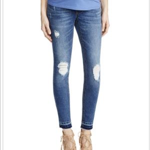 No longer wearing maternity clothing