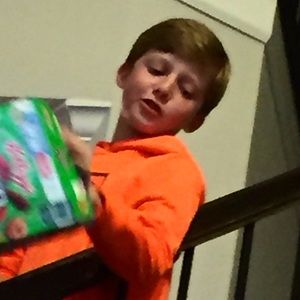 Meet your Posher, Davis