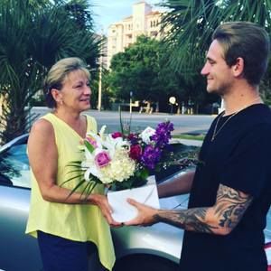 Meet your Posher, Stephen