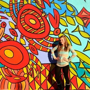 Meet your Posher, Ella