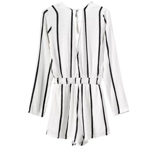 NEW! Black and white striped romper - Picture 2 of 5