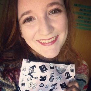 Meet your Posher, Amelia