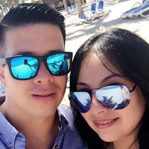 Meet your Posher, Christian