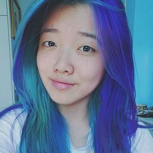 Meet your Posher, Daniela