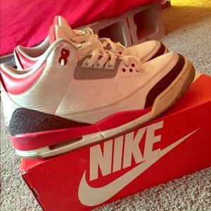 Fire red 3s