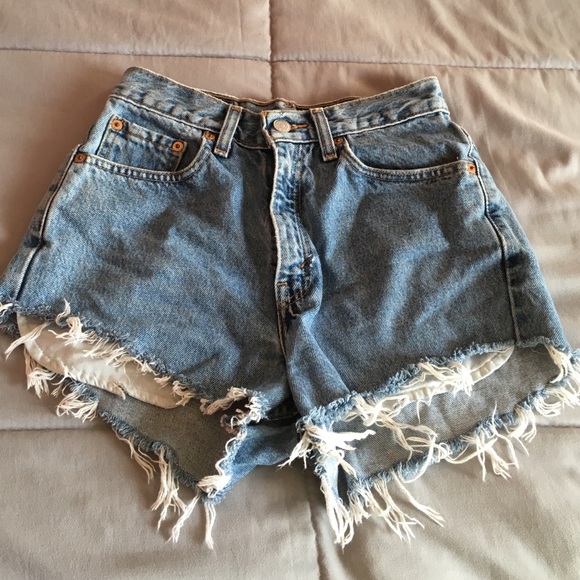 Levi jean shorts