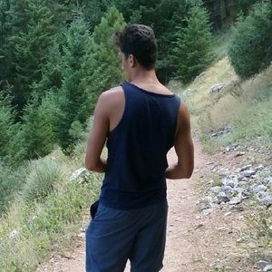 Meet your Posher, Inti