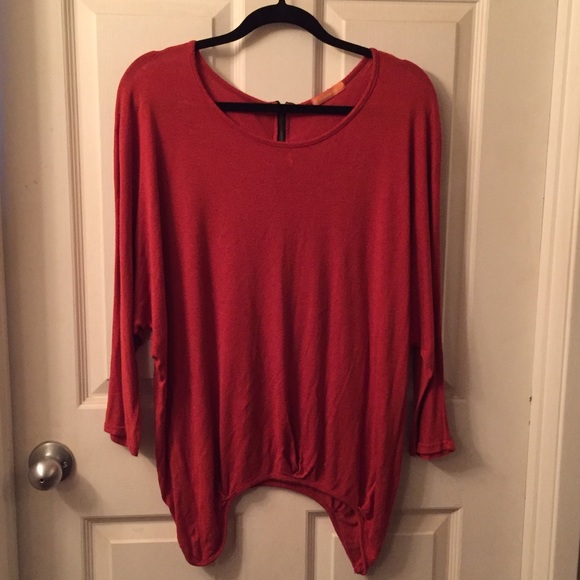 Tunic Top - Picture 2 of 3