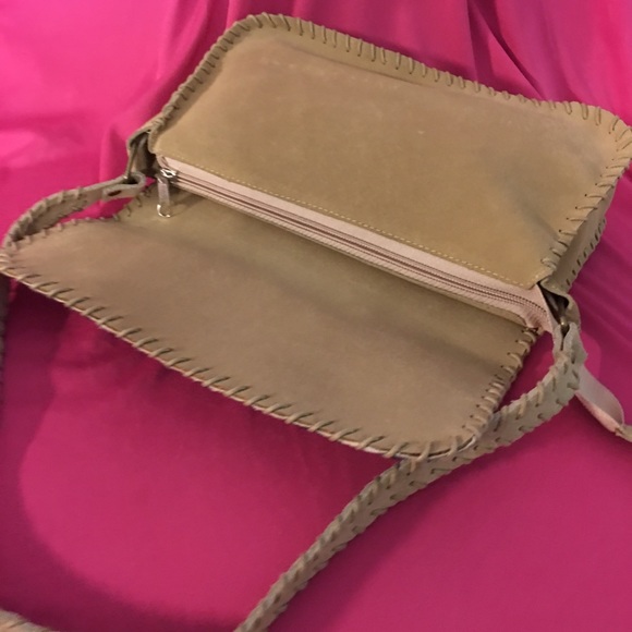 Leopard print suede leather handbag (1 LEFT) ☝🏼 - Picture 4 of 4