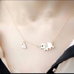 Adorable Elephants Necklace