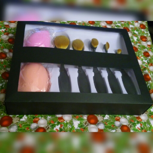 Other - 5Pcs Toothbrush  Brushes + Puff + Cleaning brusheg