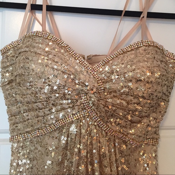 Gold ball gown/ bridesmaids dress - Picture 1 of 3