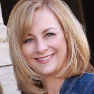 Meet your Posher, Joann