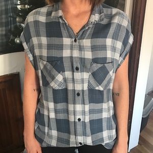 Rails short sleeve button down