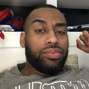 Meet your Posher, Loic