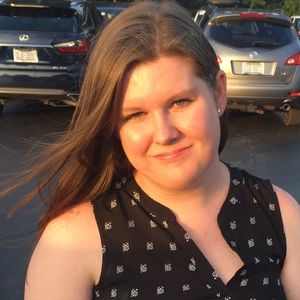 Meet your Posher, Kayla