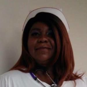 Meet your Posher, Lenora