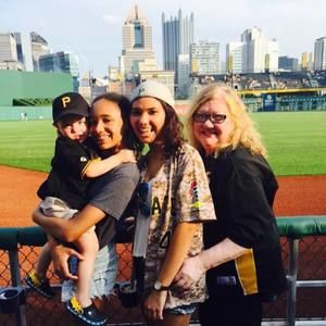 Meet your Posher, Janet