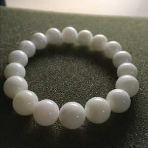 NWOT Tridacna bracelet