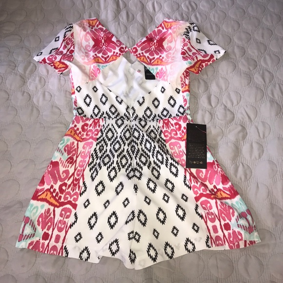 Bebe romper and Banana Republic stretch legging