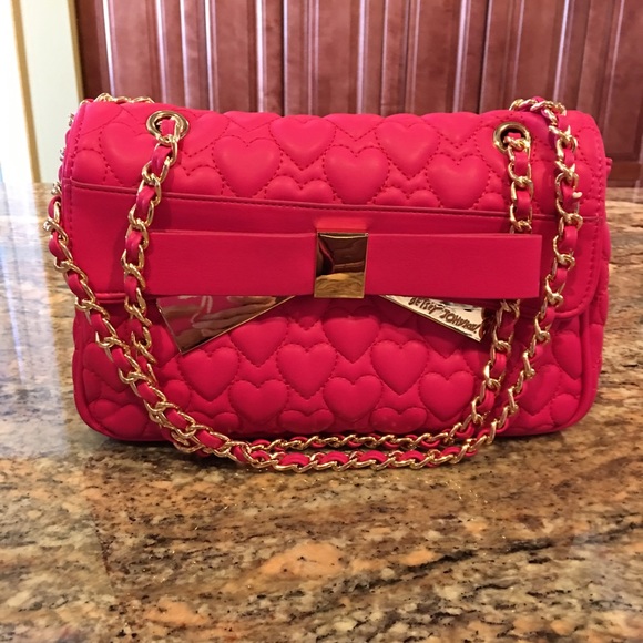 New ADORABLE 💕 Betsy Johnson shoulder bag