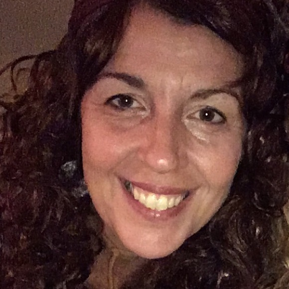 Meet your Posher, Ann - Picture 2 of 2