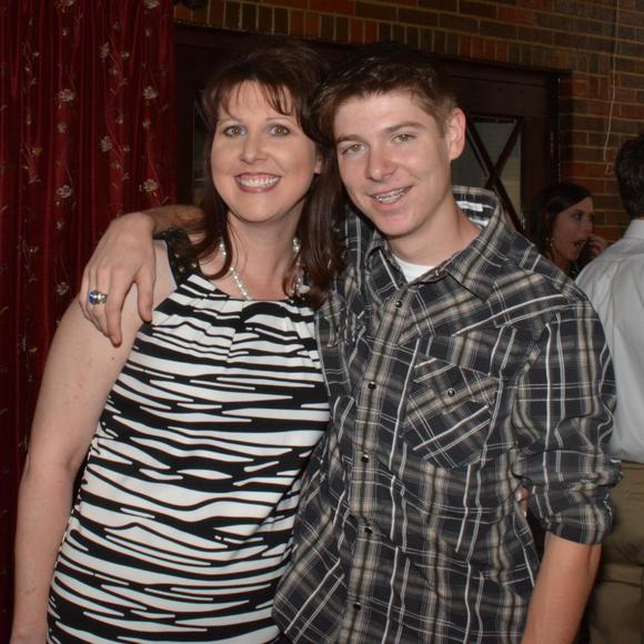 Meet your Posher, Alicia - Picture 1 of 1