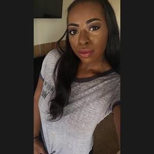 Meet your Posher, Aja