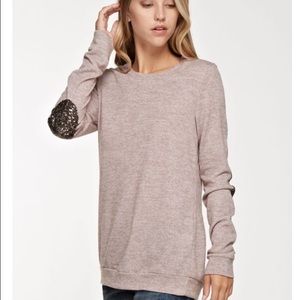 Sequin elbow patch kint top. New item.