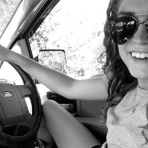 Meet your Posher, Abigail