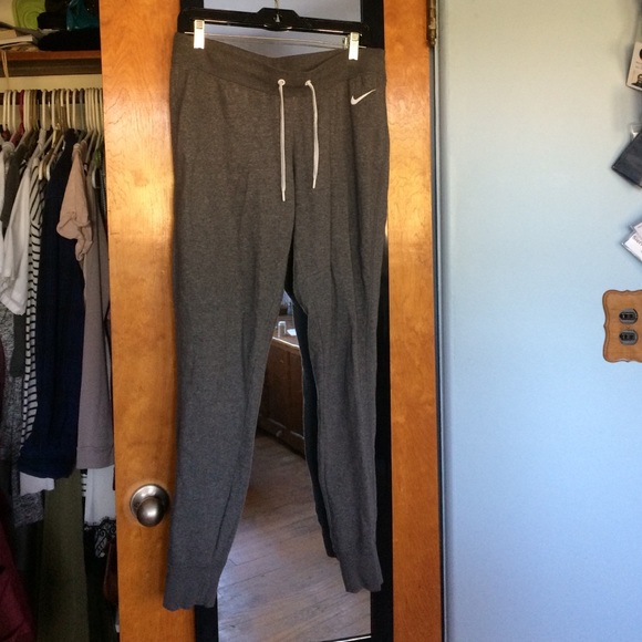 (BLACK FRIDAY SALE) Nike Jogger Sweats