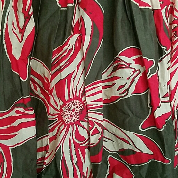 Club Monaco Floral Skirt - Picture 3 of 5