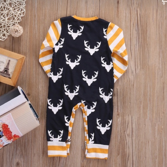 Cute deer head jumpsuit - Picture 3 of 3