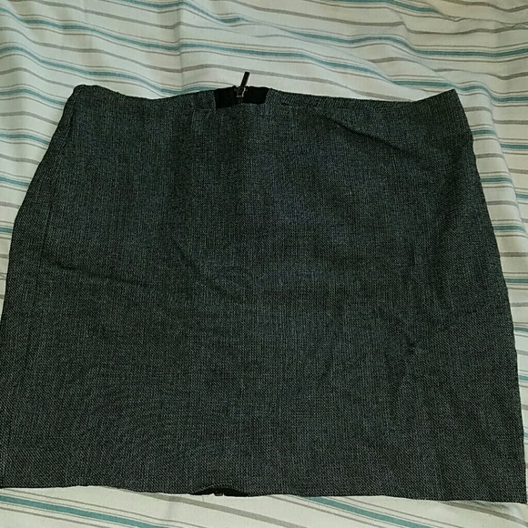 Bebe Grey with Black Zipper Mini Skirt