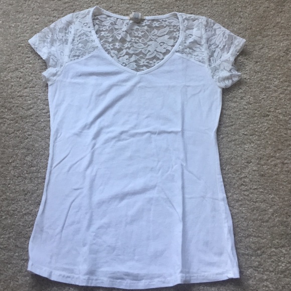 WHITE lace TShirt