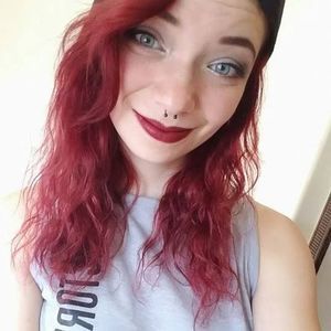 Meet your Posher, Jolena