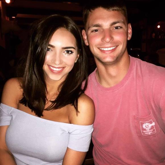 Meet your Posher, Alexis