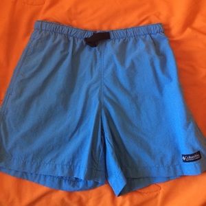 Woman's Small Columbia shorts
