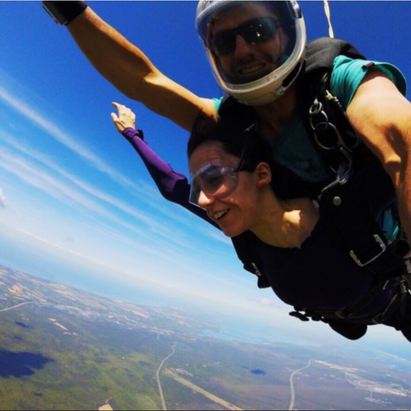 Meet your Posher, Leily - Picture 2 of 5