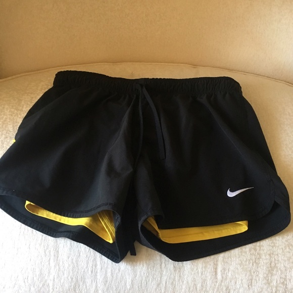 Nike Pants - SALE! Nike dri-fit run shorts size m