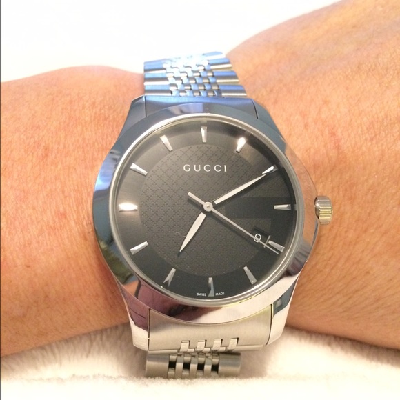 Gucci Women's watch - Picture 3 of 3