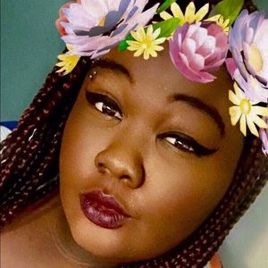 Meet your Posher, Kimara