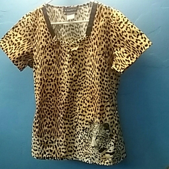 Already sold ! Scrub top (baby phat)