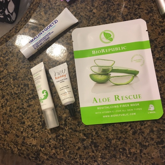 Deluxe skin care samples!