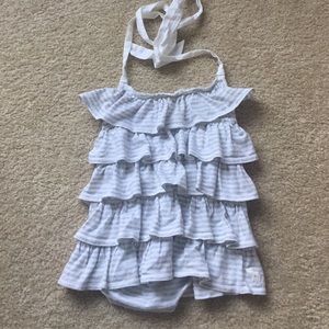 WHITE/Grey tied back top