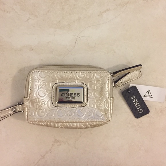 Guess wristlet