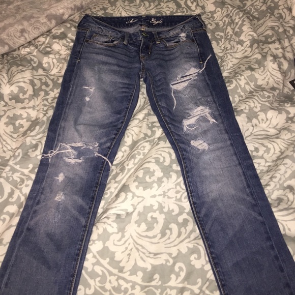 Super cute ripped skinny jeans